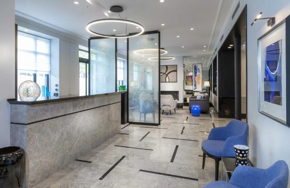 Apartmán Luxury Montaigne Paříž