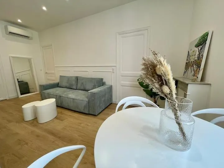 Apartmán Luxury Montaigne Paříž