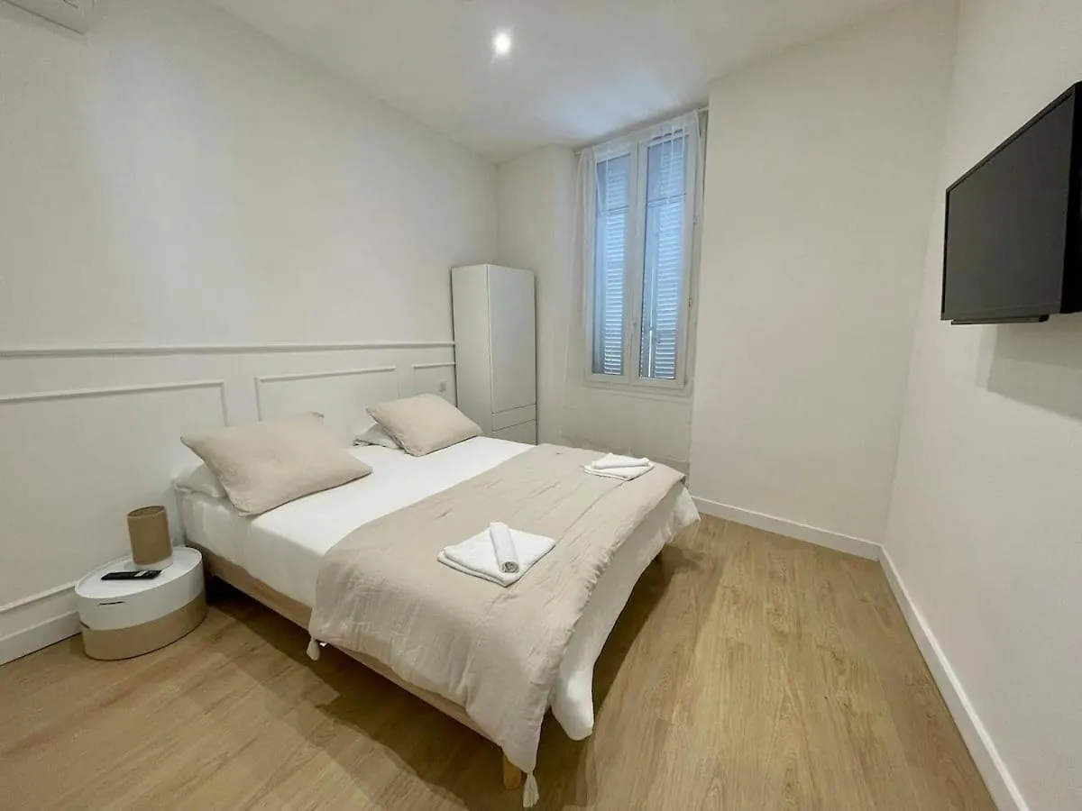 Apartmán Luxury Montaigne Paříž