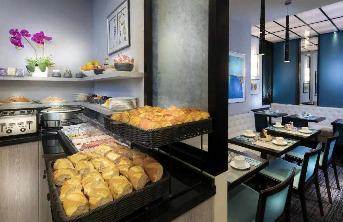 Luxury Montaigne Apartment Paris