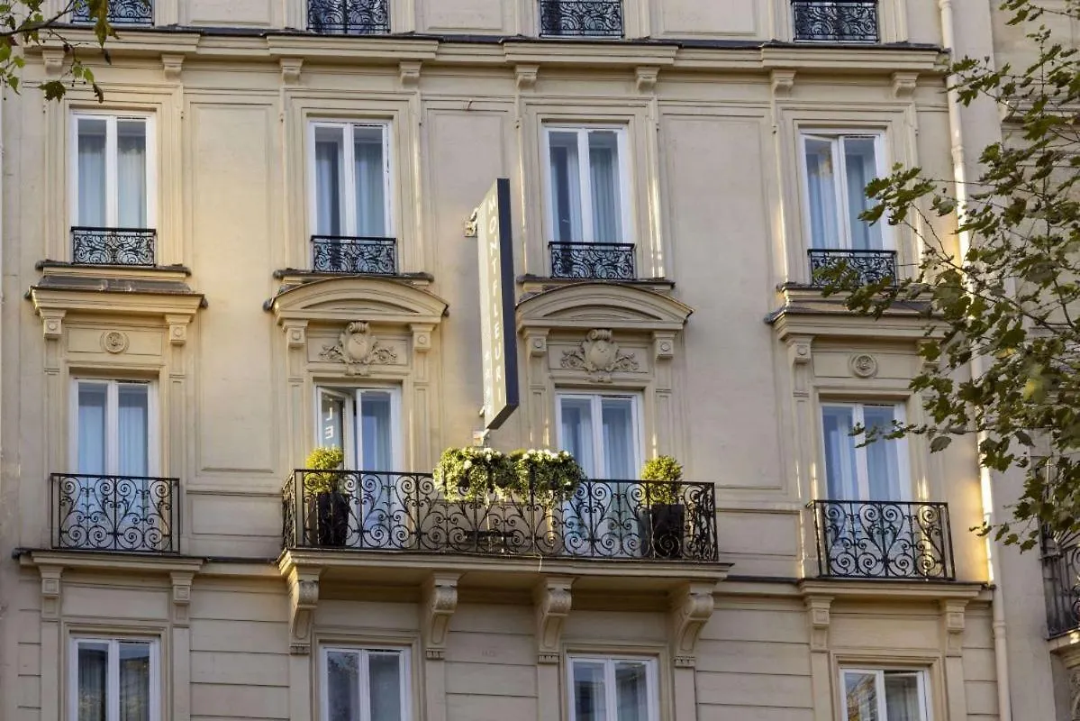 Luxury Montaigne Apartment Paris 0*,  France